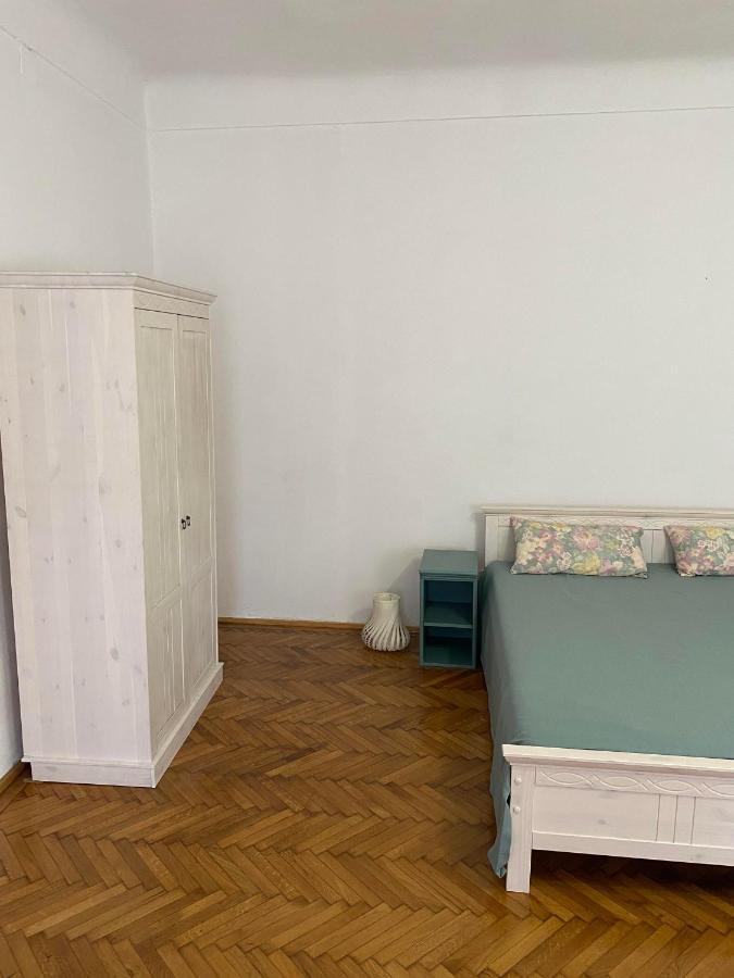 Apartament Istoric Ultracentral - With Parking Sibiu Exterior photo