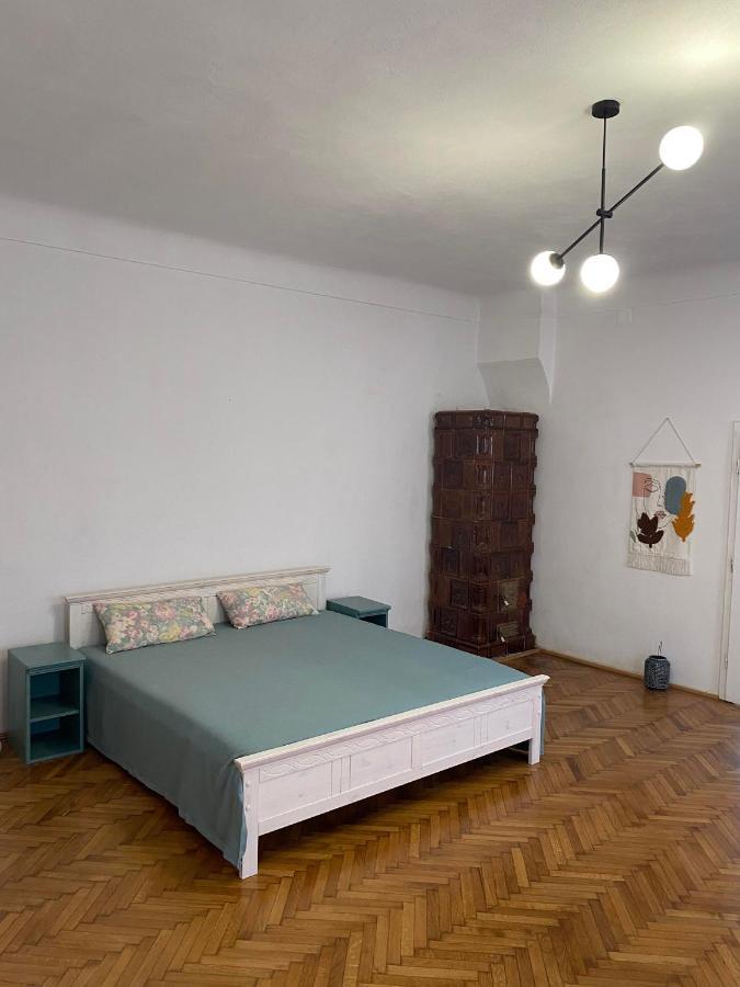 Apartament Istoric Ultracentral - With Parking Sibiu Exterior photo